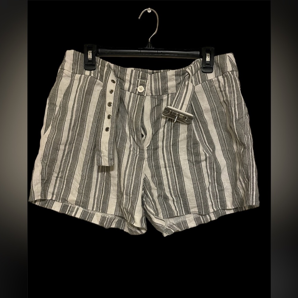 Ava & Grace women’s size 10 shorts